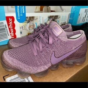 Women’s Air VaporMax Flyknit Day To Night 6.5